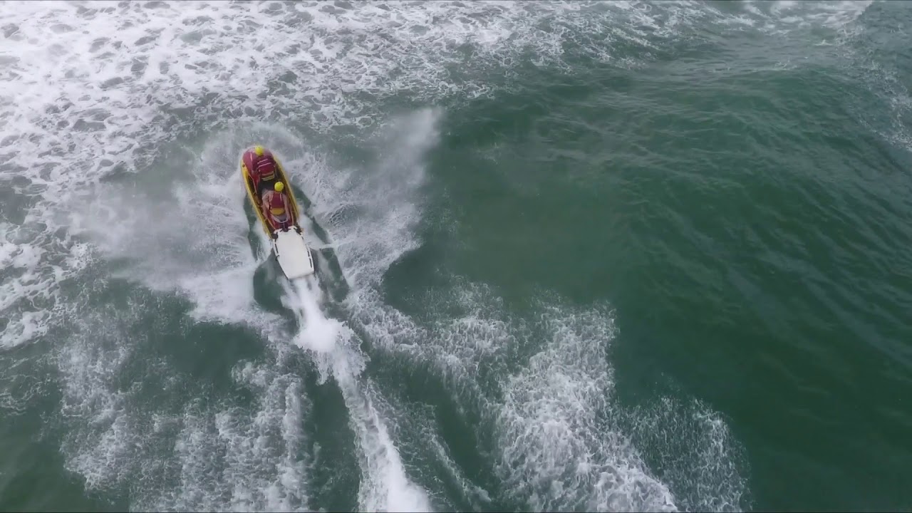 Salvamento com Moto-aquática Floripa-SC Brasil - Rescue with jetsky