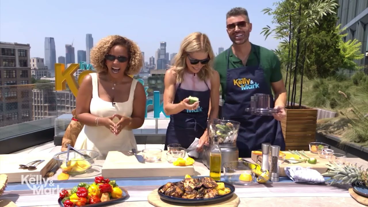 Sizzle in the City: The Moody Foody, Toni Chapman, Makes Jerk Chicken