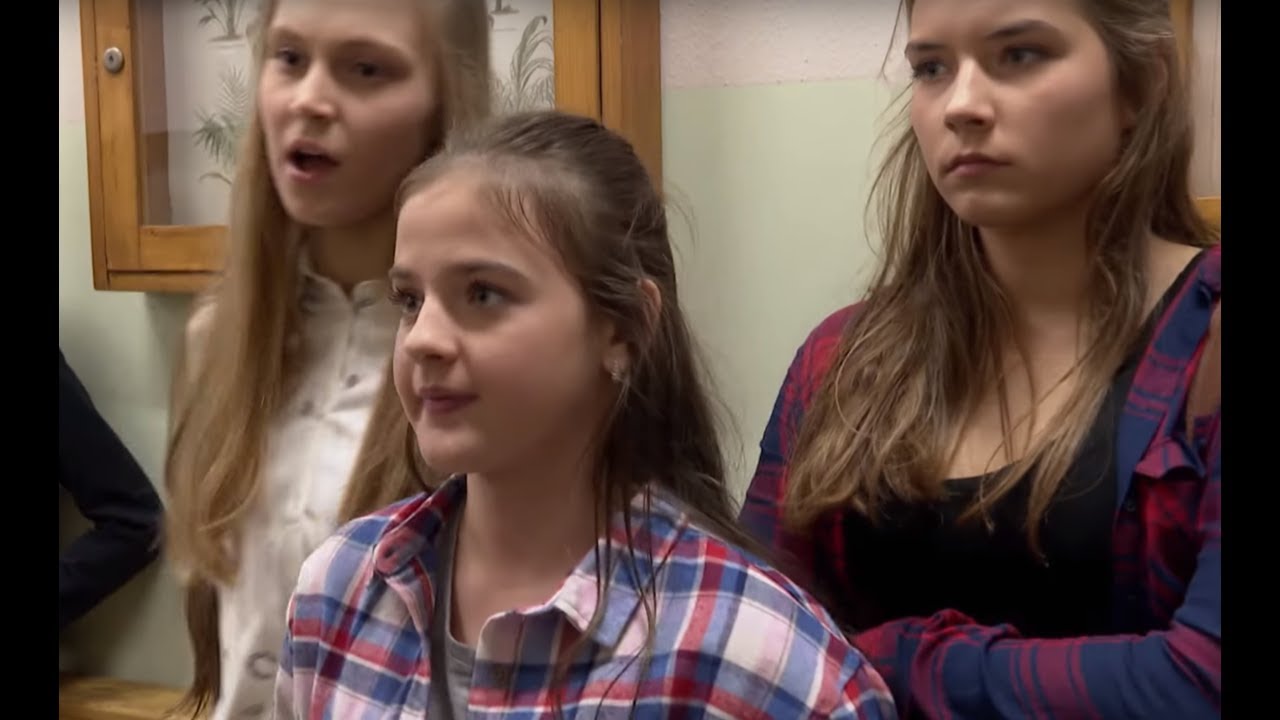 W końcu przeciwstawiły się starszym uczennicom, które je gnębiły! [Szkoła odc. 649]