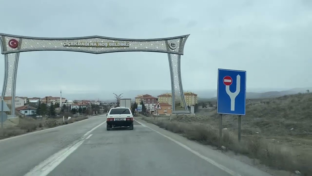 Çiçekdağı çamlığından Yerköy’e Araç ile indik kar yağışı