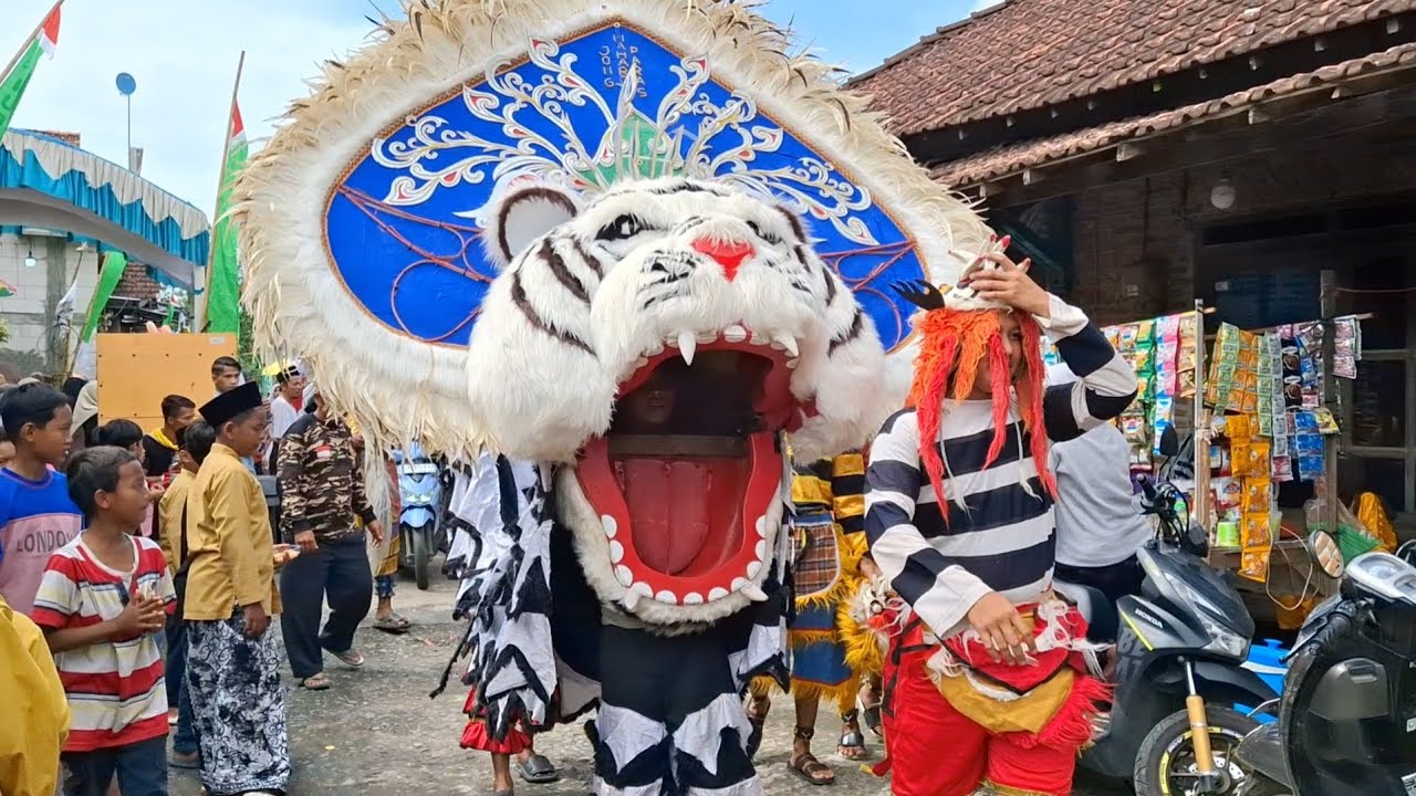 Meriah ‼️ Kirab Barongan JMP DRUMBAND Live PP Nurul Hikmah Buyaran Karangtengah Demak