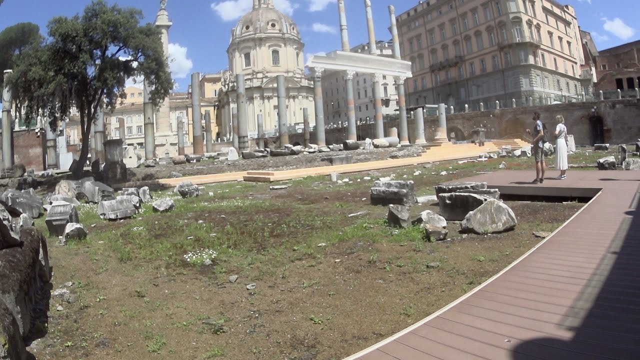 POV Caminhando no #romanforum   e #palatinehill ...Em #rome !