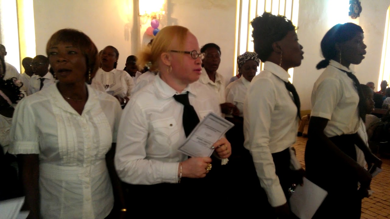 Chorale Foi & Fraternité de la Cathédrale Notre Dame de Bangui, Centrafrique_Offertoire