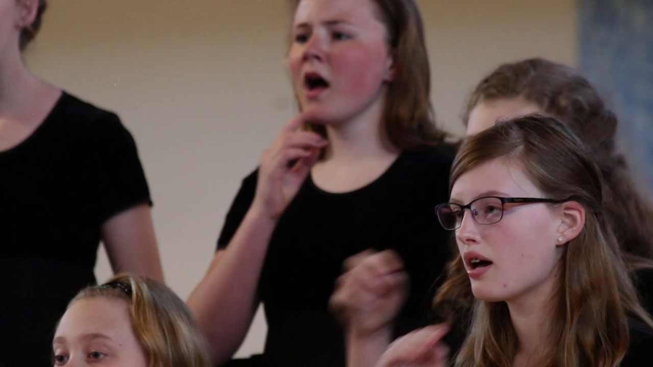 14 Bella Fiore   O, Colored Earth   Steve Heitzeg