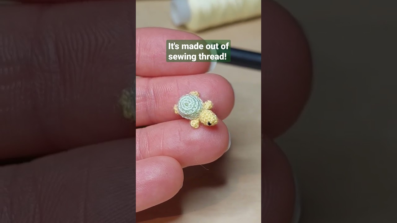 cutest microcrochet turtle! So small 🤯🐢 #microcrochet #turtle #crochet