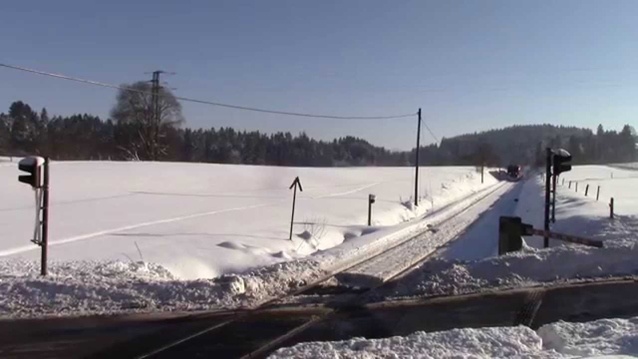 Züge im Schnee: Br 642 093 und 122 am 01.01.15