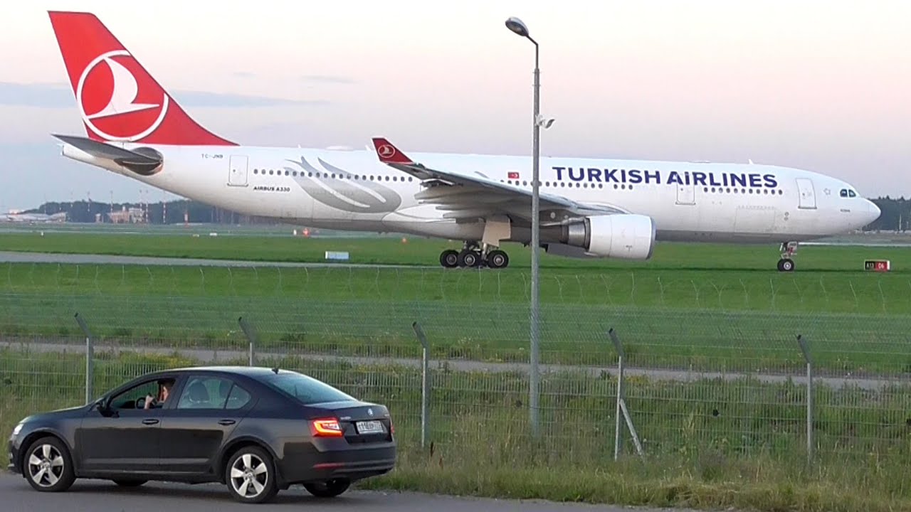 Турок полчаса пропускал на предварительном. Боинг 777, A330, Боинг 767