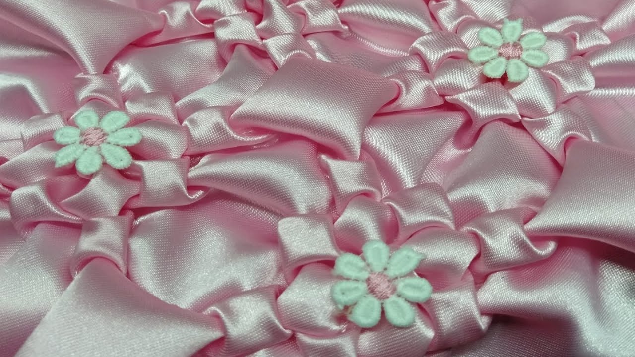 หมอนงานบวชลายดอกดาวเรือง หมอนงานบวชลายดอกบัวตูม DIY Decorating ideas | Smocked Pillow Cover design |