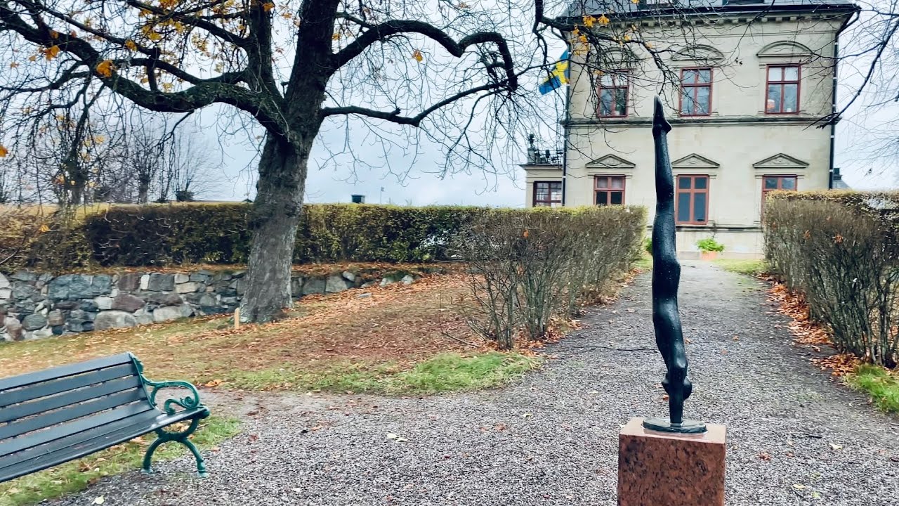 Stockholm Walks: Görväln. Nature, lake and art around the palace