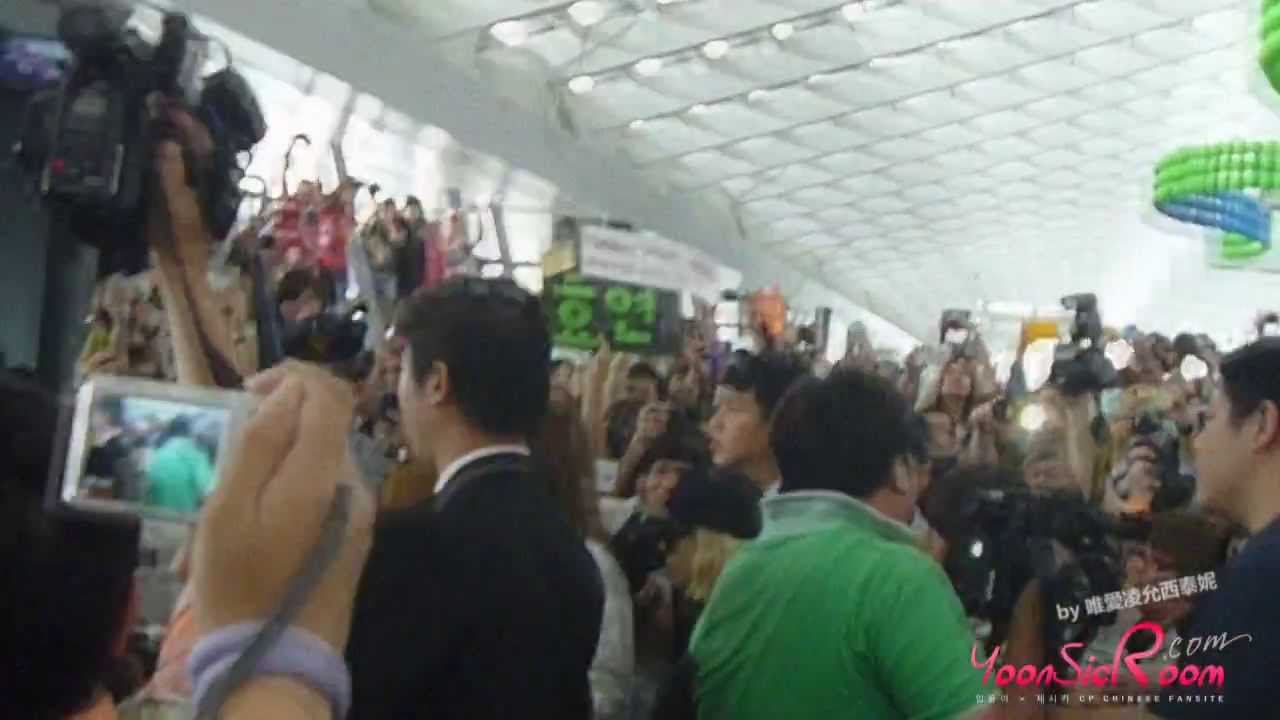 130526 Taiwan Taoyuan Airport