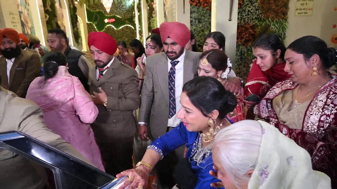 WEDDING LIVE