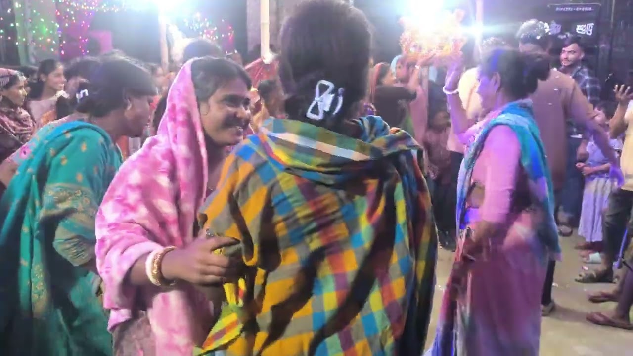 বিয়ে বাড়ির অনেক সুন্দর কিছু সময় 