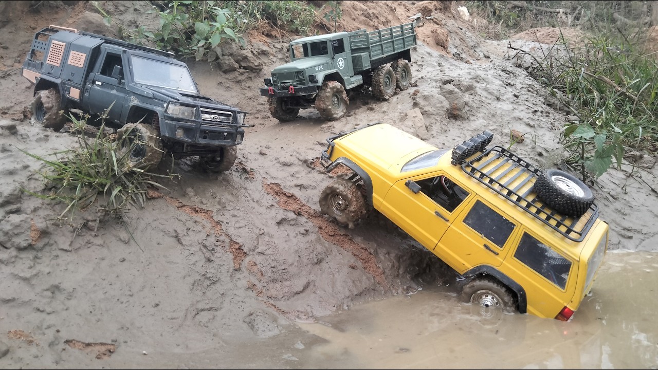 This RC Off-Road Scene Never Gets Old | RC Military Truck 6x6, MN82 & MN78 Mud, Water & Hill Climb