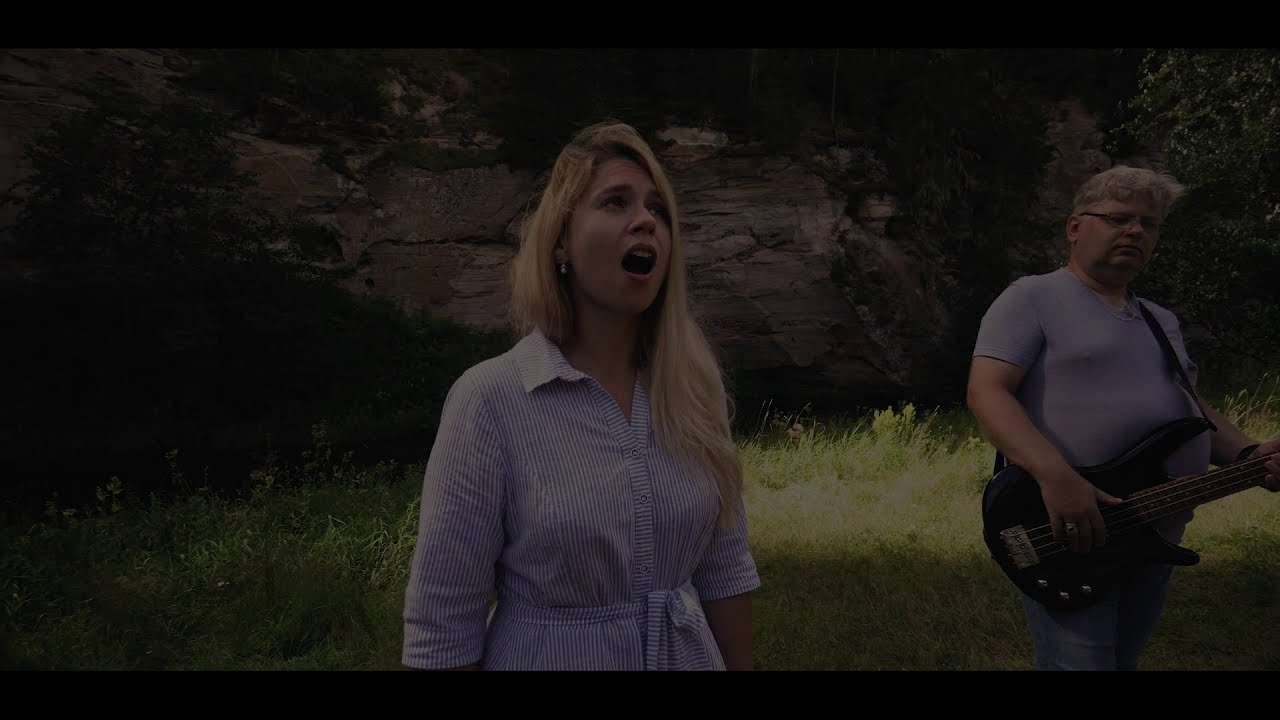 Hallelujah  (Official Video)