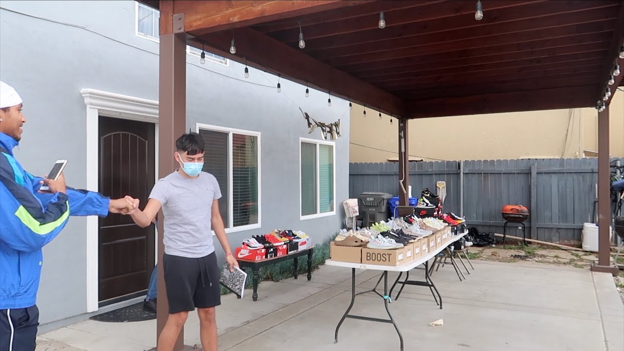 I spent $2,000 at a sneaker meetup in someone’s backyard...