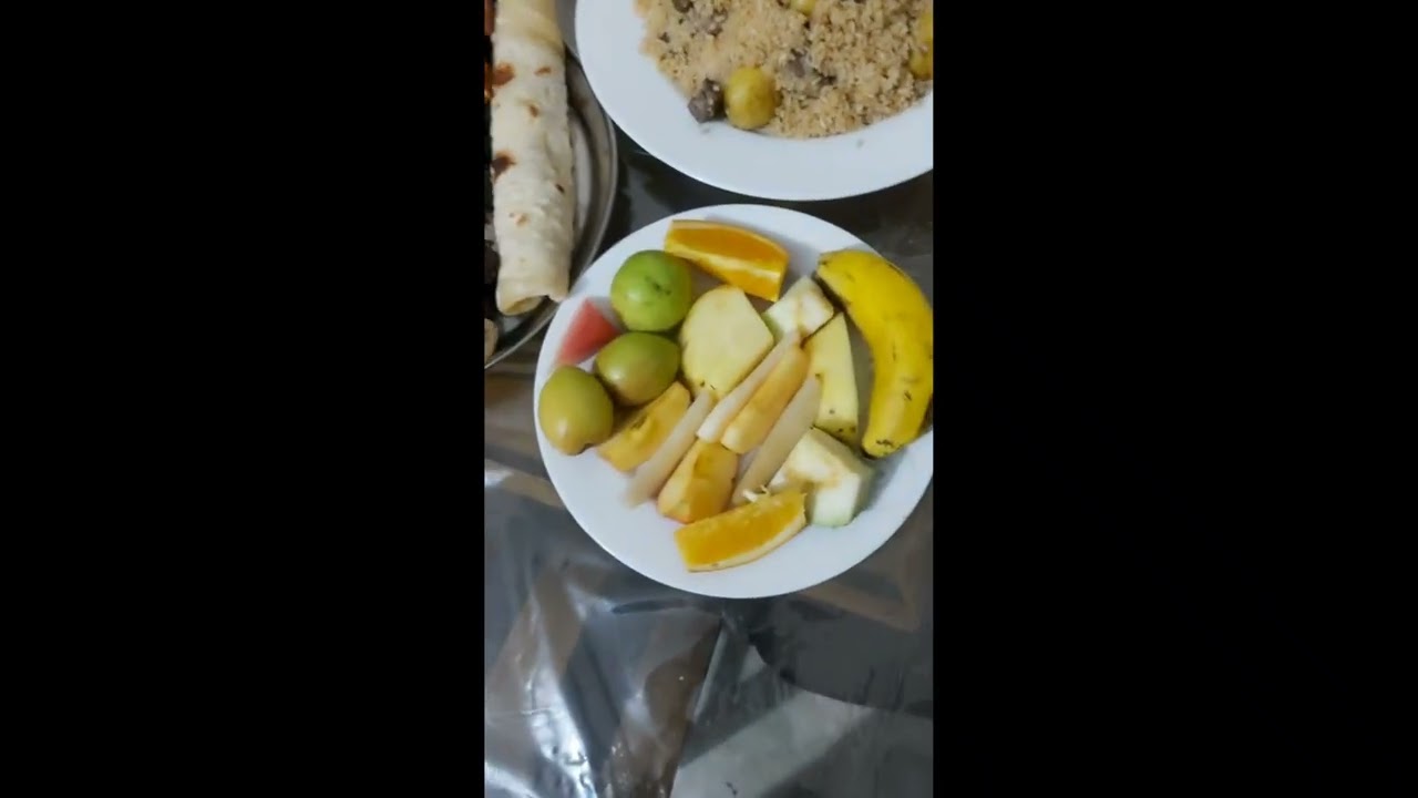 (প্রথম ইফতারের জন্য কিছু আয়োজন করলাম) 