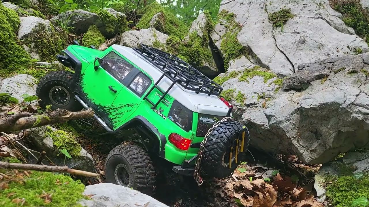 Absima Khamba Toyota FJ Cruiser mad trail (RC car)