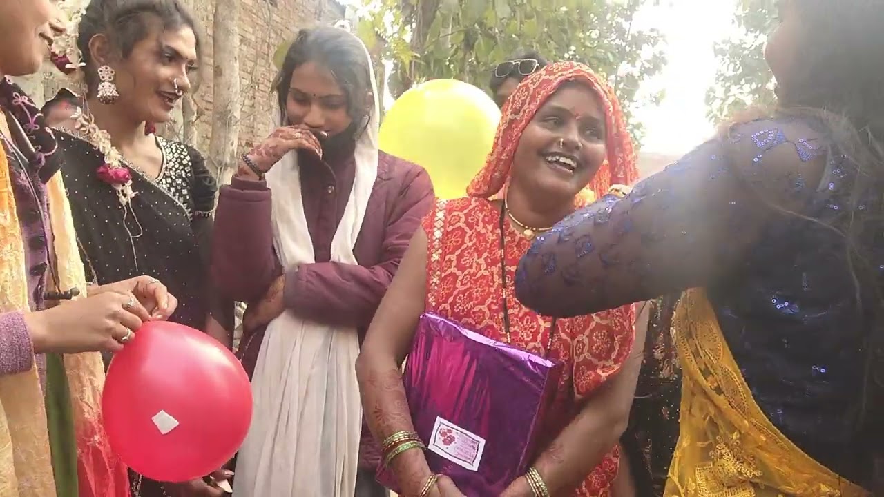 नीलू दीवानी का बर्थडे में आखिर खुशबू रानी ने क्या गिफ्ट दिया ममता गोंड ऑफिशल