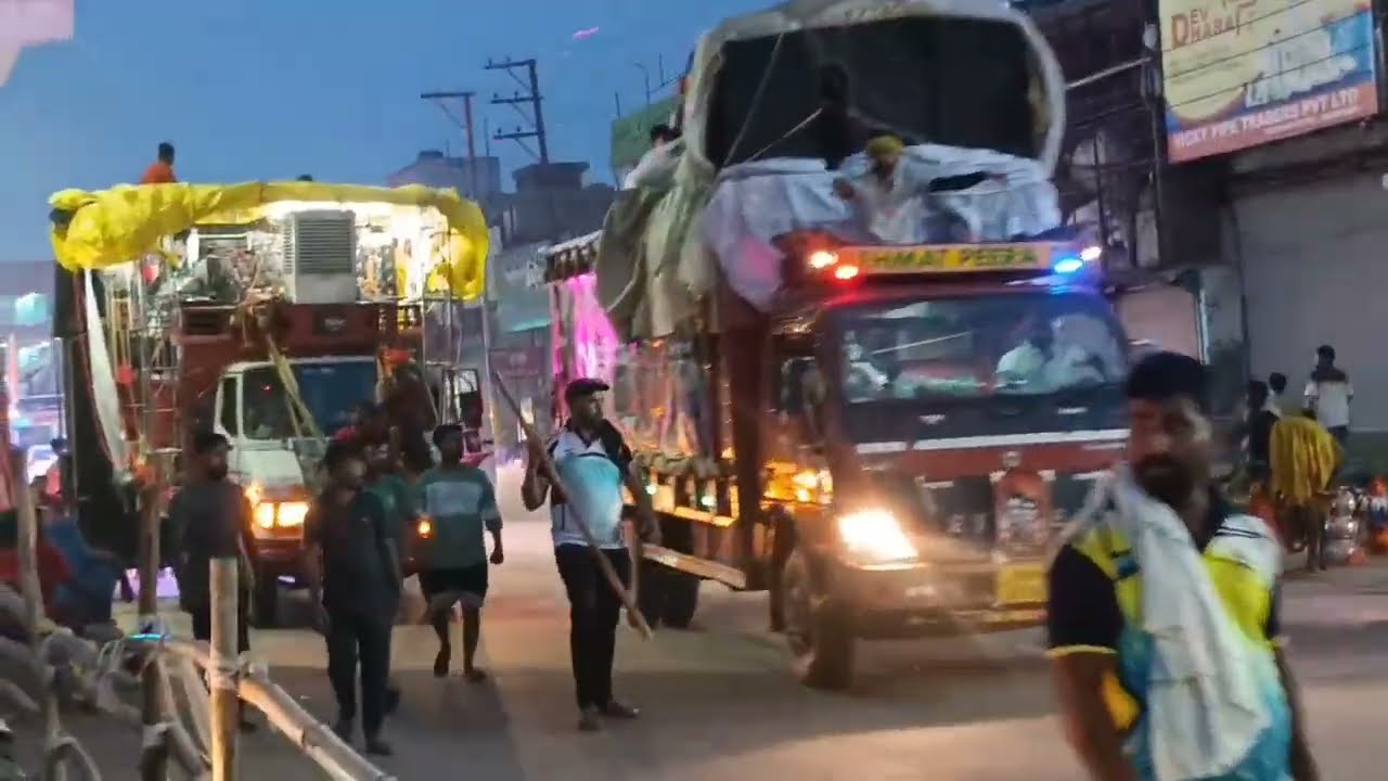आज सारा GT Road बंद है | भोलेनाथ की कांवड़ की अद्भुत सुंदर झांकियां |