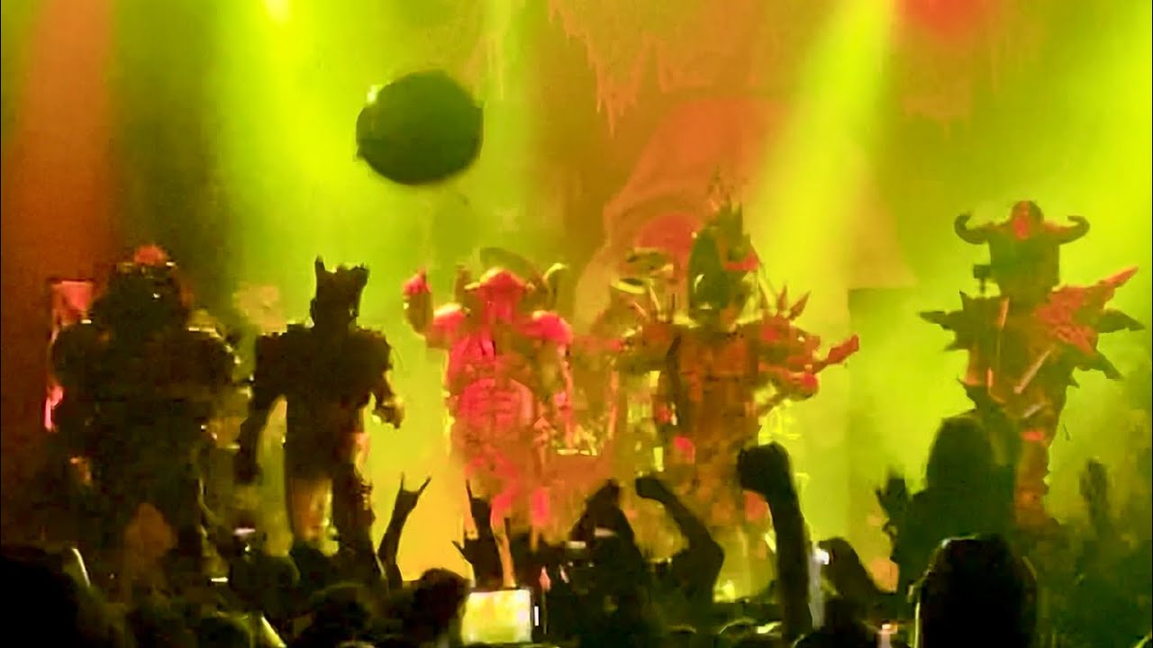 GWAR The Cutter (Live @Rocklahoma 