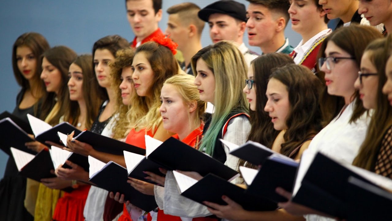 Symbiosis choir - Hava Nagila/Wayn aa Ramallah/Eretz Zavat Chalav