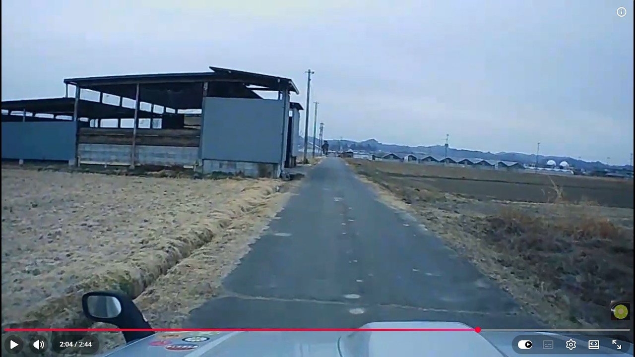 353.農道～県道～側道～遠くに丘上の住宅地～遠くの山は曇って見えなカッタ～農場付近～スーパーの帰り笑～。群馬帝国の日常劇場。中華激安ドラレコ。たまに米軍ラジオON。群馬の車窓から