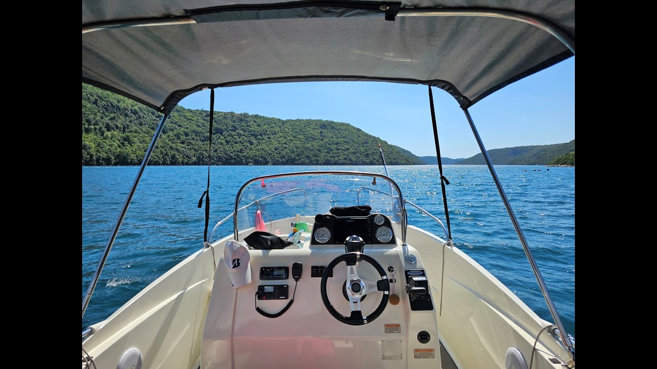 Ein(e)fahrt in den Limski-Kanal (Limfjord) in Istrien (Kroatien) mit unserer Quicksilver 555 open