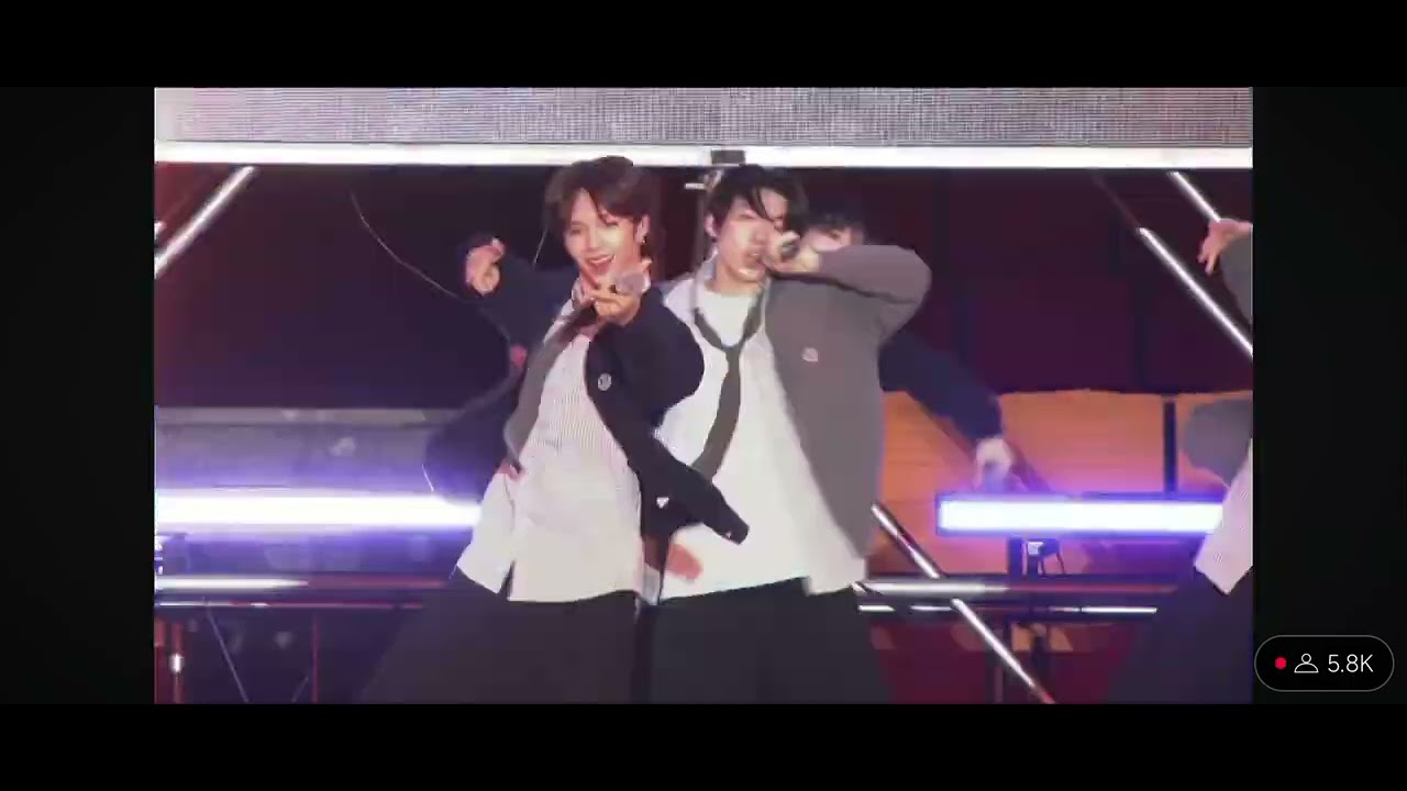 Ahof performed IGNITION at The 5th Gwangyang Kpop Festival 