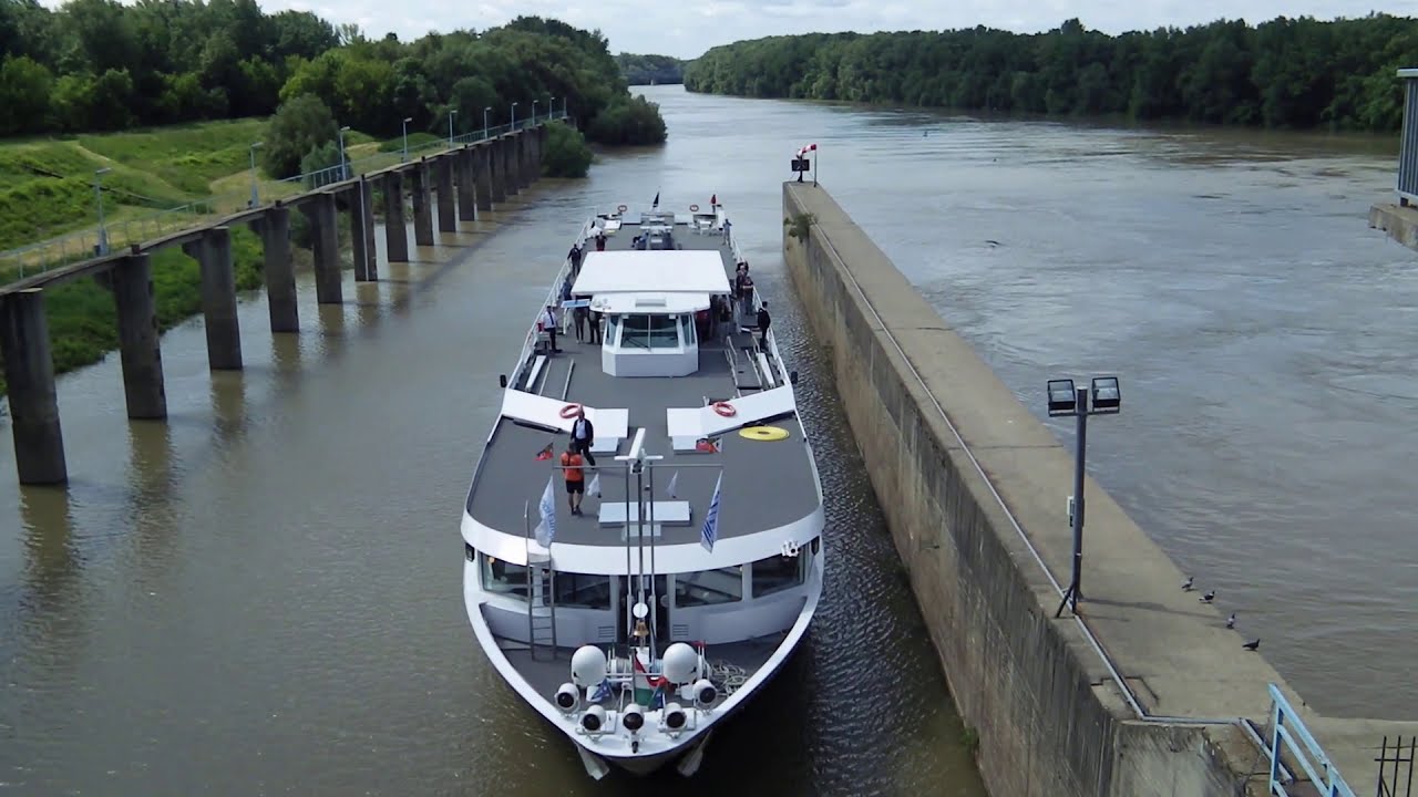 Victor Hugo - Tisza River, Kisköre