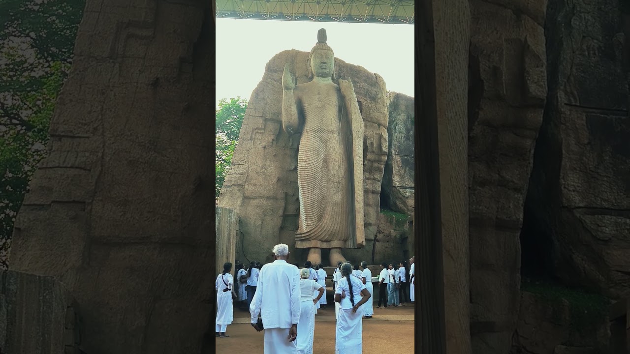 Awkana Buddha statue - අවුකන බුද්ධ ප්&zwj;රතිමා වහන්සේ #travel #srilanka #travelsrilanka