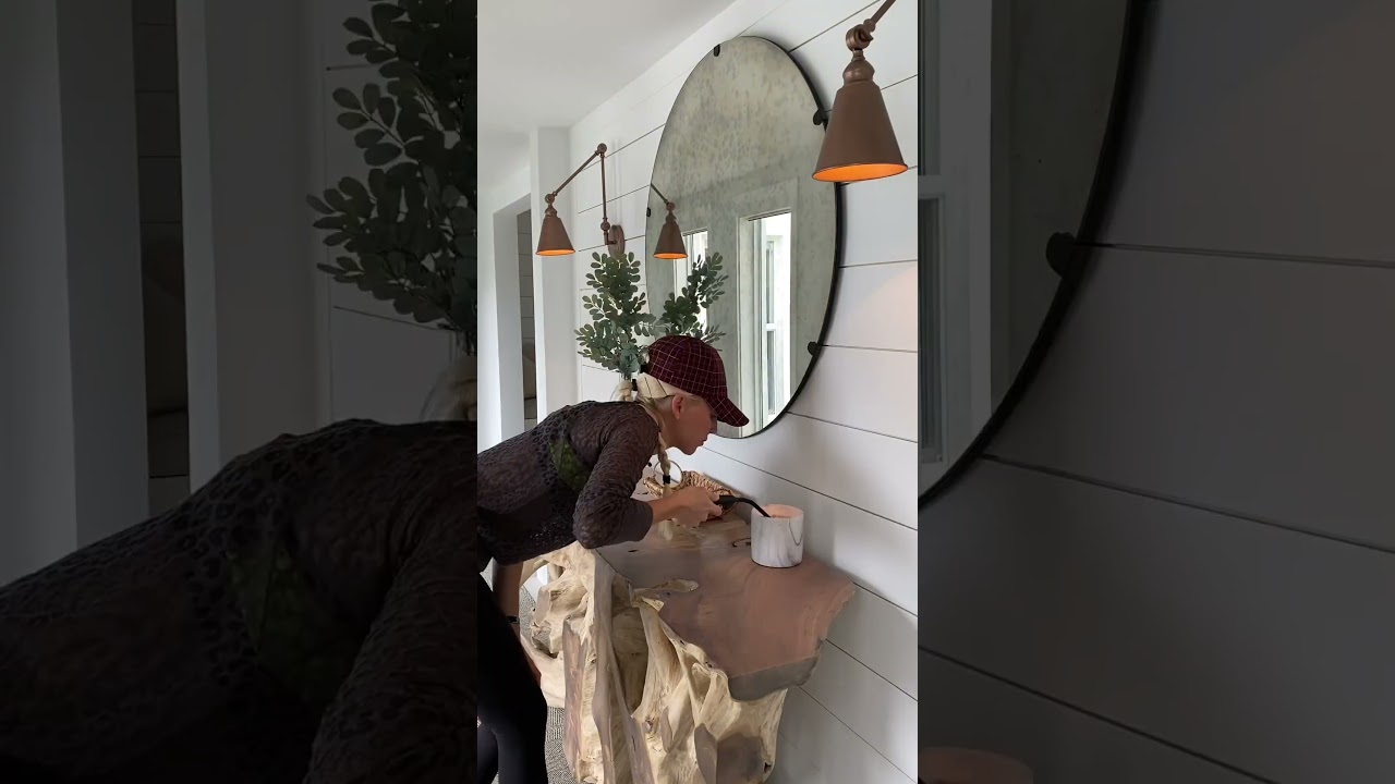 DIY home renovation in 3 days! Surprised a family w/ a new #livingroom #kitchen #foyer #diningroon