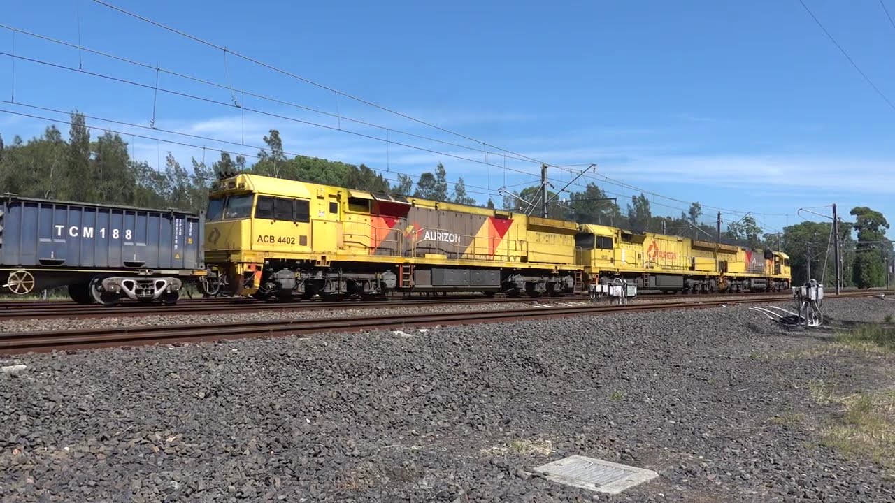 ACB4402 / 6023/  ACB4401 with Aurizon 8456 - 11/2/26