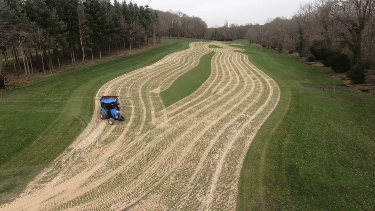 Fairway sand top dressing and drag matting 2022