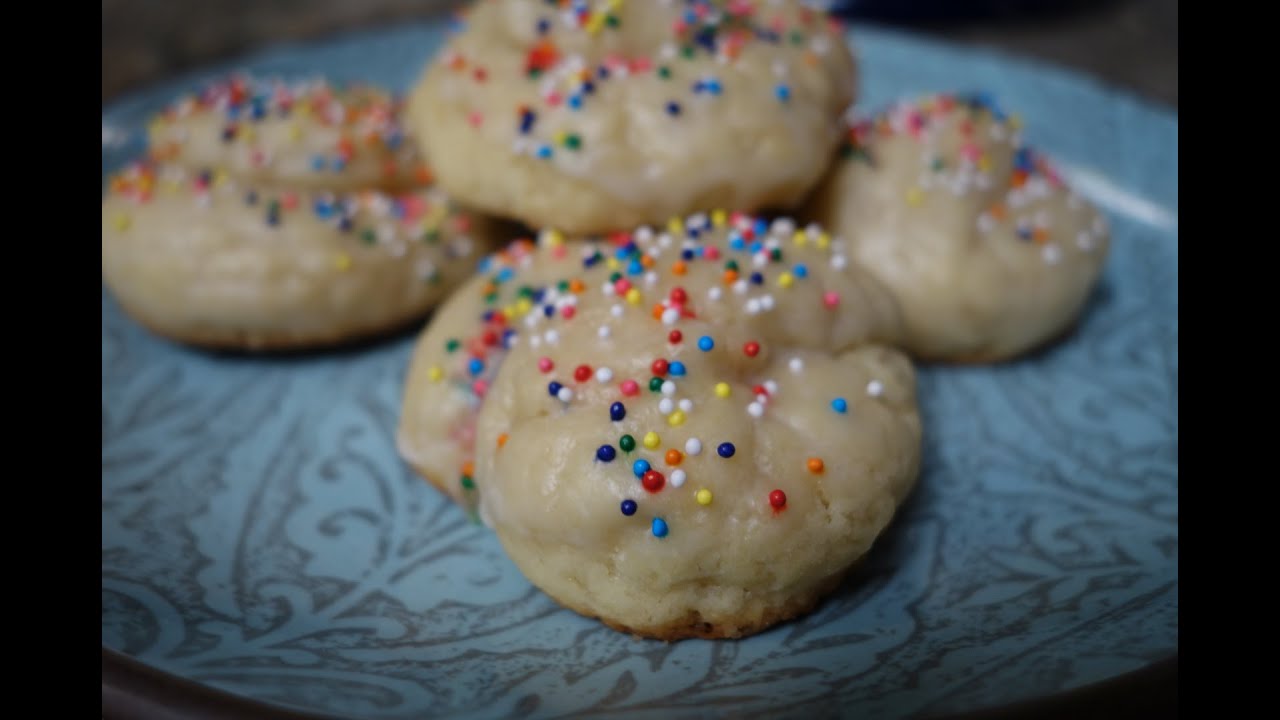 How To Make Anisette Cookies - Cara's Cucina