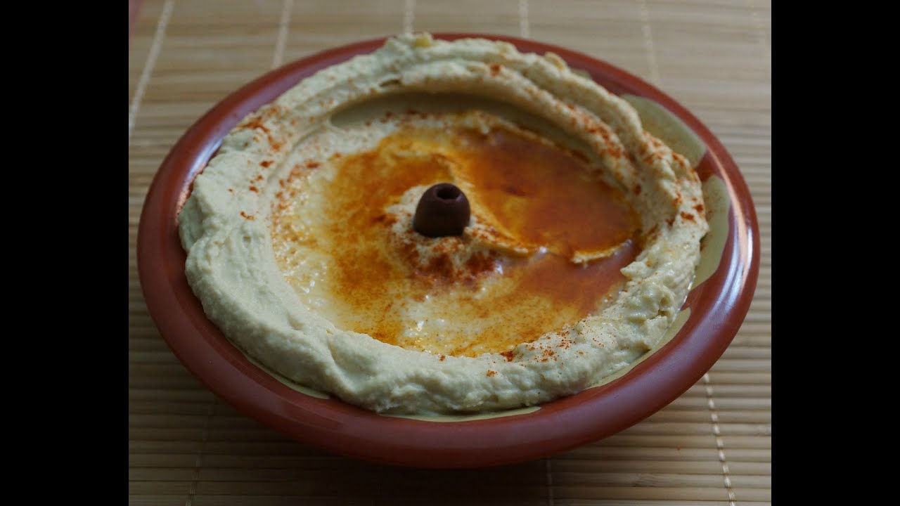 Hummus (original Egyptian recipe)...طريقة عمل سلطة إلحمص