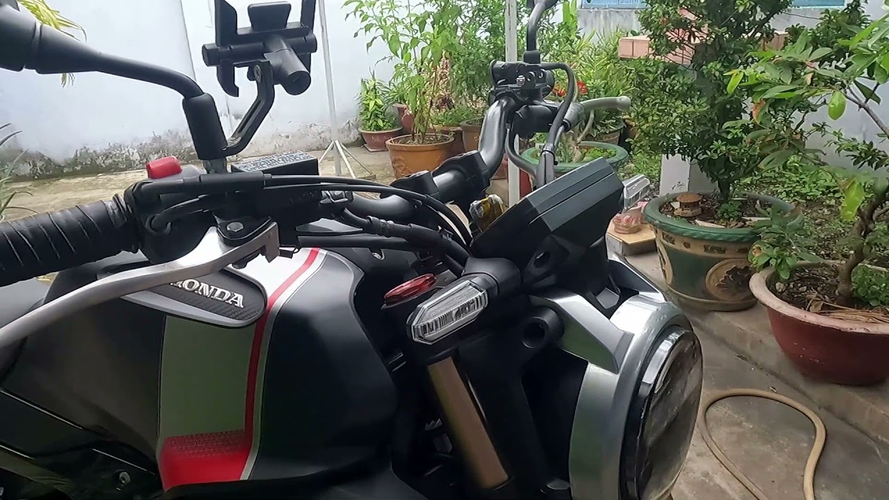CB150R bình tróc sơn mâm bánh trước sau hơn 1 năm sử dụng