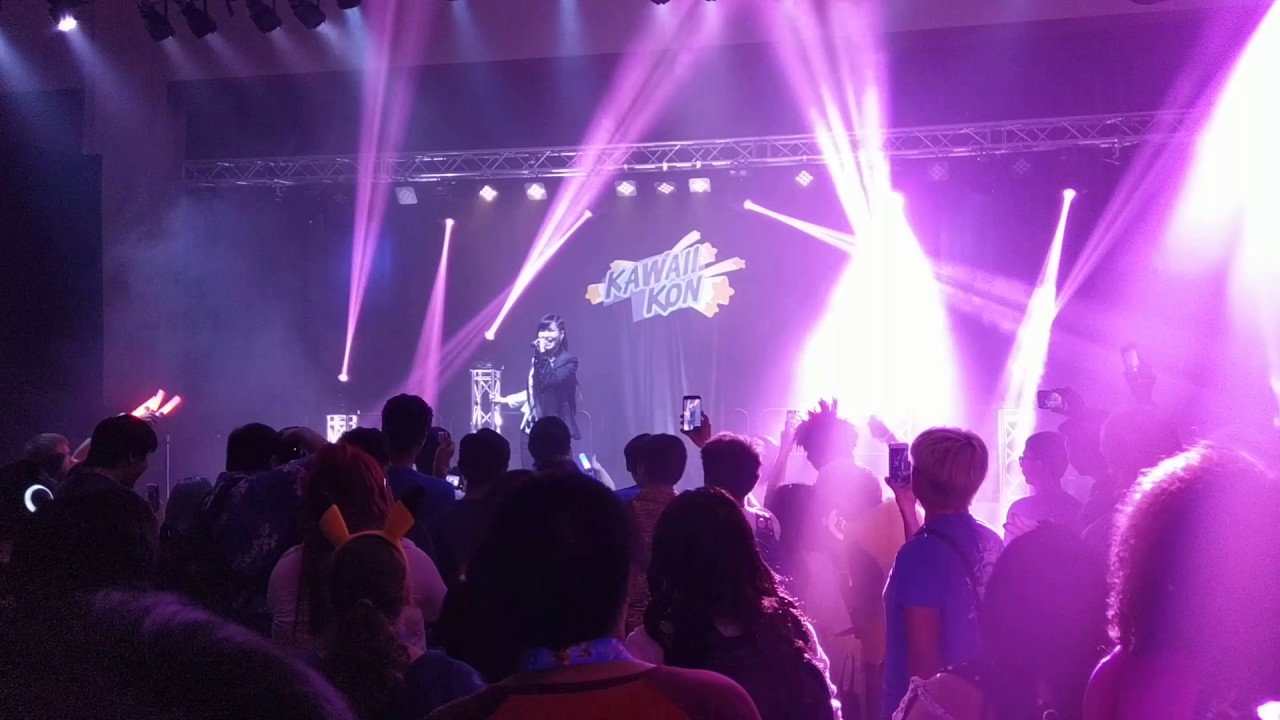 Akino from bless4 - miiro (live at Kawaii Kon)