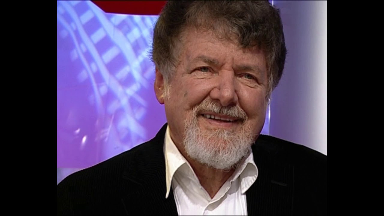 INTERVIU CU  JOLT KERESTELY.  MODERATOR -PAUL SURUGIU -FUEGO (Familia Favorit septembrie 2012)