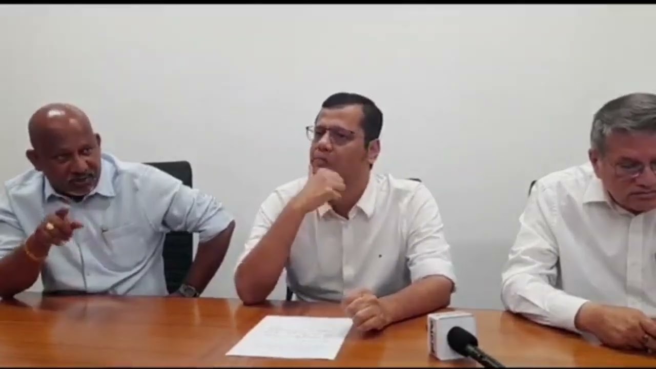 Alton slams amit patkar 
