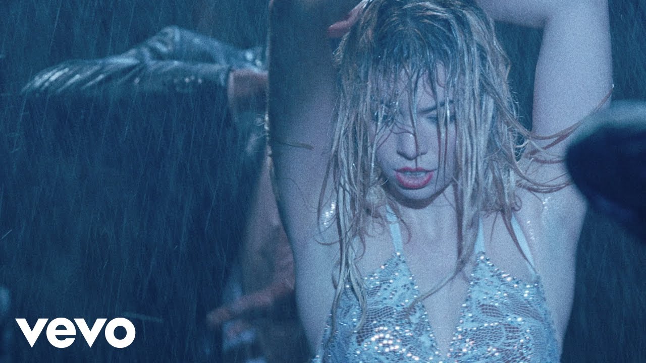 Roxane - Rain On My Parade (Official Music Video)