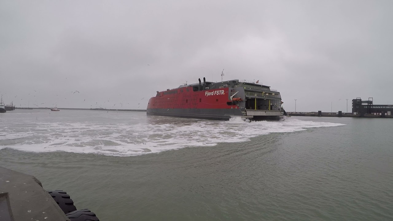 Fjord FSTR anløber Hirtshals Del 2 (11 April 2021)