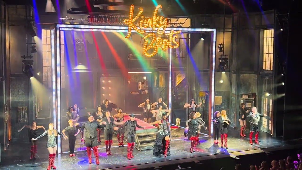 Kinky Boot UK Tour @ Bristol Hippodrome Theatre (5/16/25) Curtain Call Johannes Radebe Dan Partridge