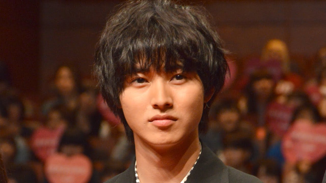 山崎賢人、無茶ぶりの”ドS”セリフに胸キュン　『オオカミ少女と黒王子』ジャパン・プレミア