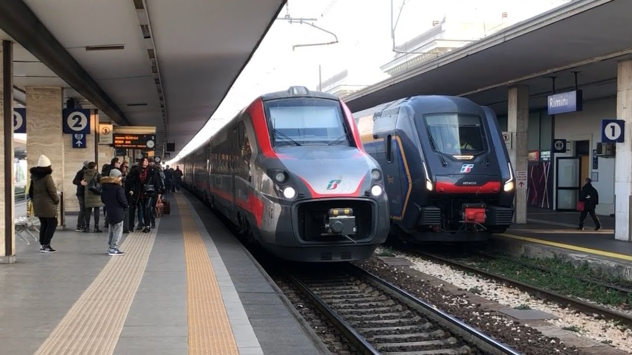 TRENI VARIEGATI VELOCI IN ARRIVO,IN PARTENZA E IN TRANSITO ALLA STAZIONE DI RIMINI!