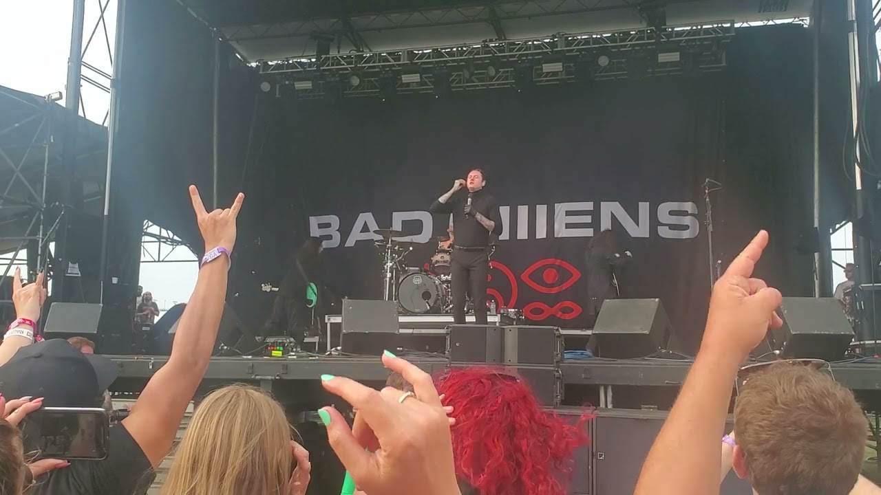 Bad Omens - Like A Villain - Rockville 2022