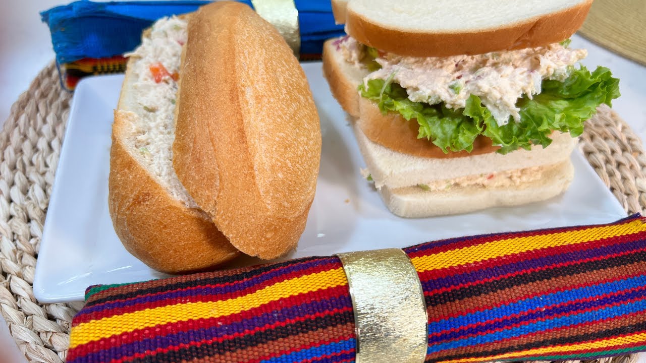 SANDWICH DE POLLO GUATEMALTECOS.