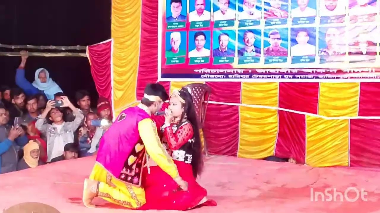 হামিদপুর যুব সমাজের উদ্যোগে ঐতিহ্যবাহী নাটক গৌরী মালা গান 