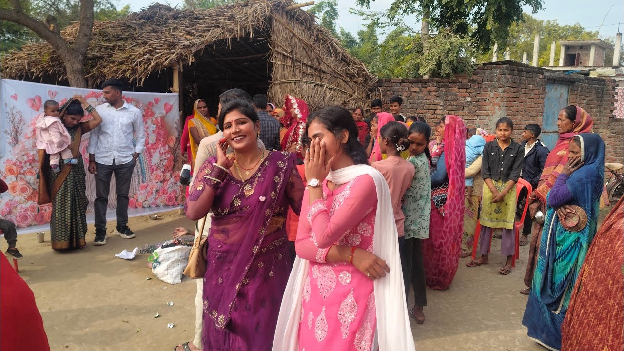 #viralबहुत ही सुंदर प्रोग्राम# आप लोग देखिए कितना सुंदर डांस हो रहा है आज हमारे भतीजे का मुंडन है।।