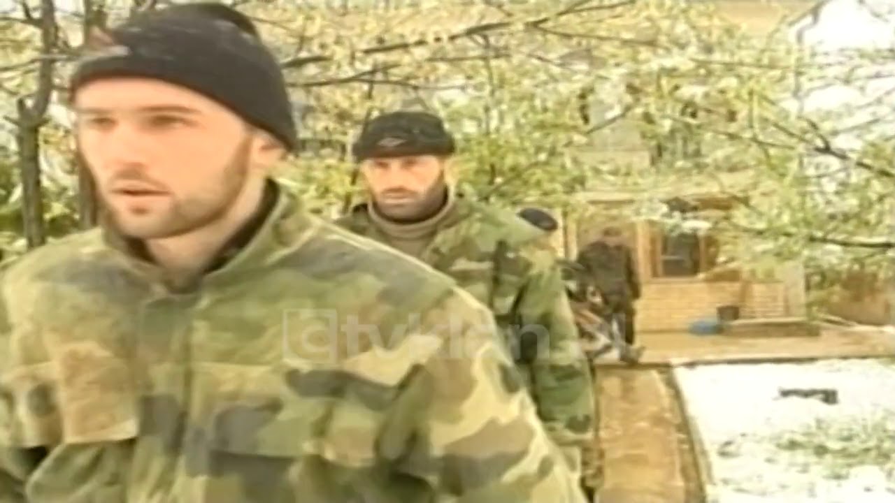 Luftetaret e UÇPMB lirojne dy ushtare jugosllave - (15 Prill 2001)