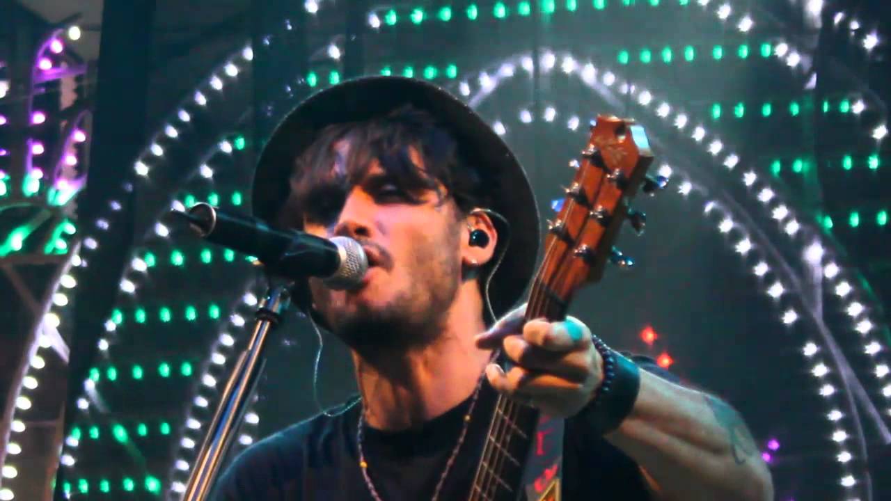 Fabrizio Moro Respiro LIVE 2013